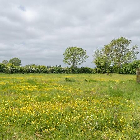 סאקסמונדהם East Green Farm Cottages - The Granary מראה חיצוני תמונה