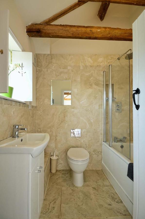 סאקסמונדהם East Green Farm Cottages - The Granary מראה חיצוני תמונה