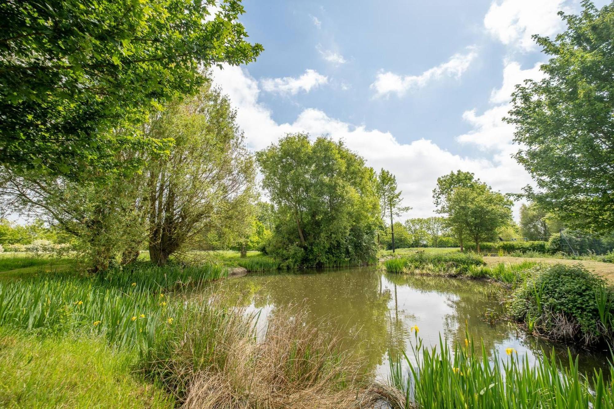 סאקסמונדהם East Green Farm Cottages - The Granary מראה חיצוני תמונה