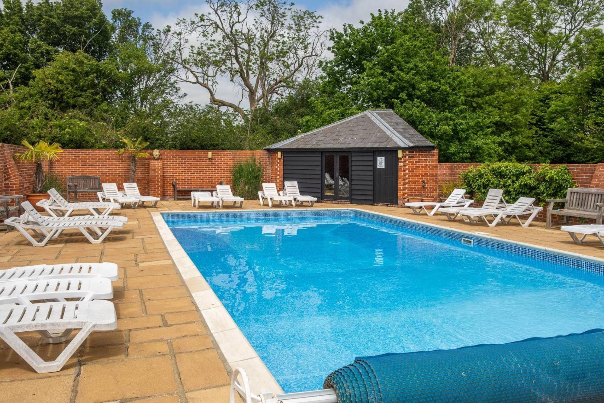 סאקסמונדהם East Green Farm Cottages - The Granary מראה חיצוני תמונה